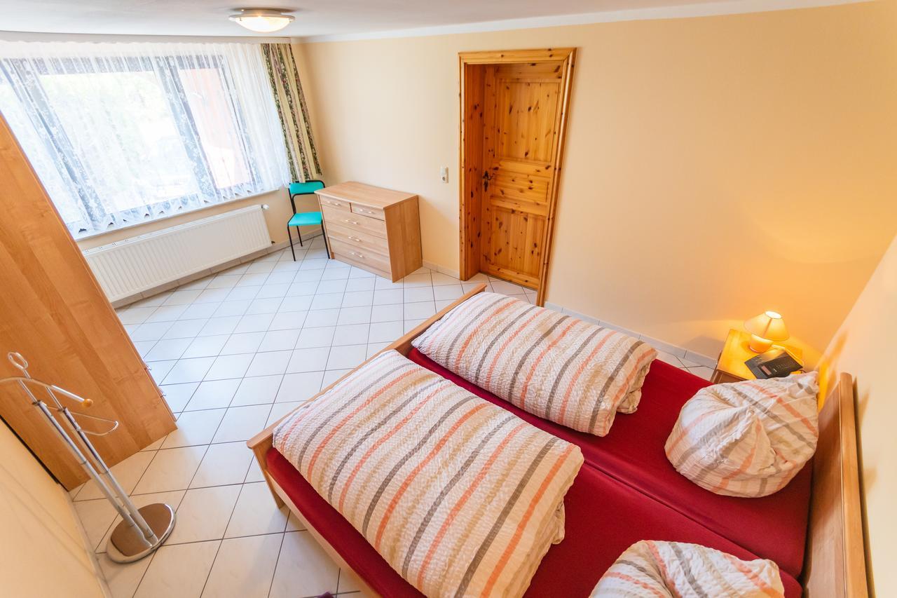Ferienwohnung Faselt Binz Esterno foto