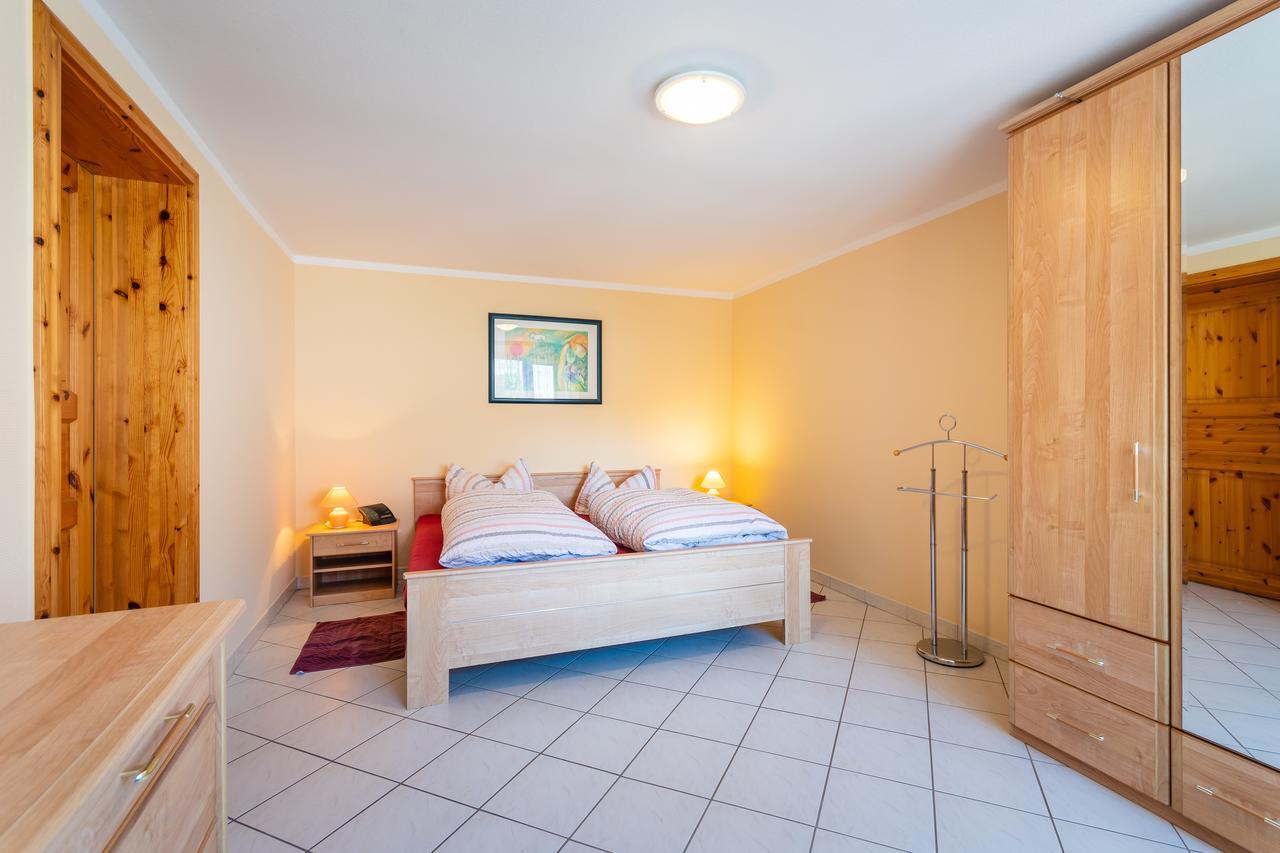 Ferienwohnung Faselt Binz Esterno foto